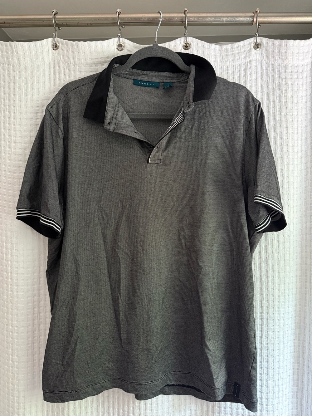 Perry Ellis Men's Gray Polo with Black Collar